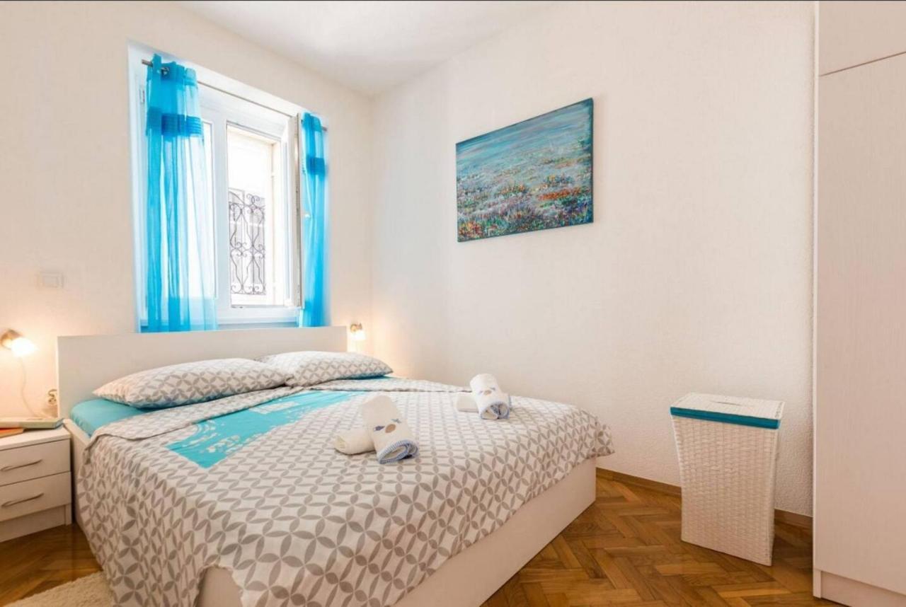Perfect View Apartment Zara Esterno foto